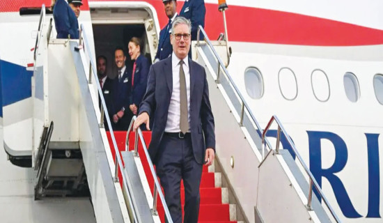 UK leader’s China trip balances trade, security