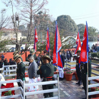 Decrease in gold, silver prices