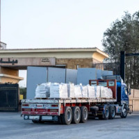 Toxic smog chokes Pakistan and shuts cities