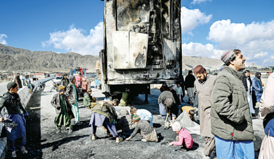 More than 250 people killed after separatist attacks in Pakistan: official