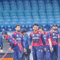 Kathmandu roads look deserted on election day (Photo Feature)