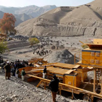 Rushdie off ventilator and talking, day after attack