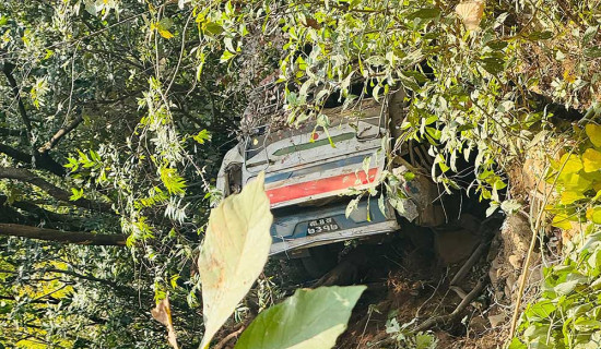 Bus carrying army personnel mobilised for poll collides, 24 injured