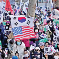 Double-digit growth in exports in first five months of FY