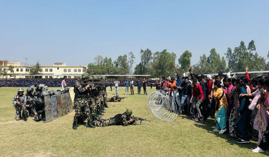 Nepali Army controls aggravated crowd in Sarlahi