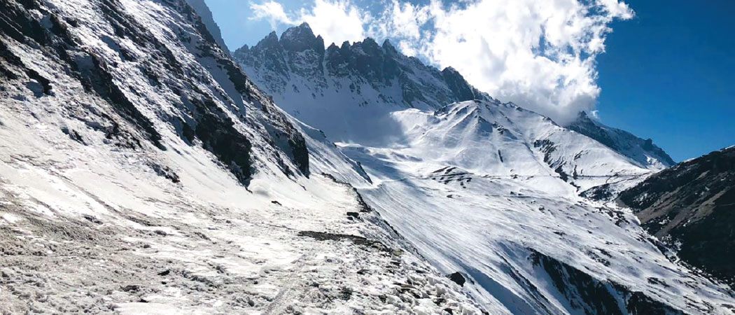 Snow-covered Mustang road to be reopened for voters