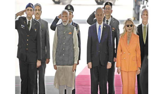 Modi welcomed by Netanyahu