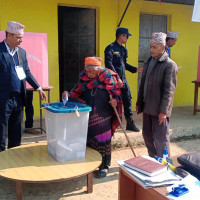 Nepal Army cast vote in Bhadrakali