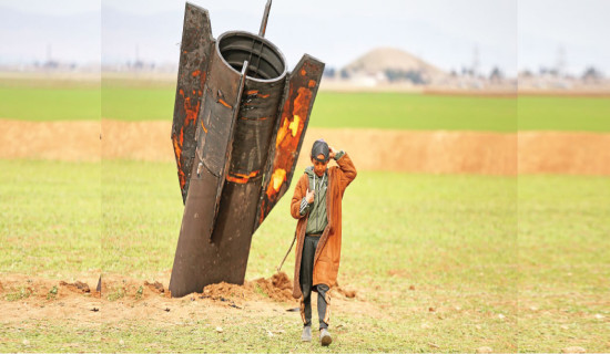 Iran strikes Israel, US bases