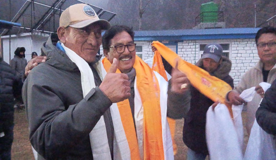 NC's Gurung wins from Manang