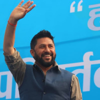 Communities help rebuild burnt police buildings, but officers still lack morale