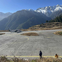 Int'l mountaineers climb Mt. Jugal