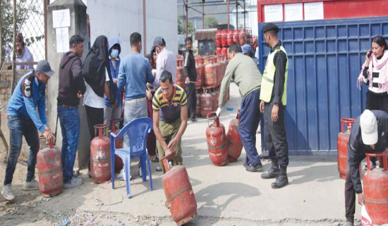 'Prolonged Gulf conflict may have chilling effect on economy'