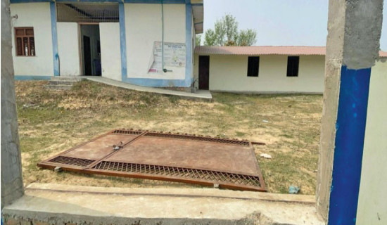 Health Centre accused of distributing medicines without check-up