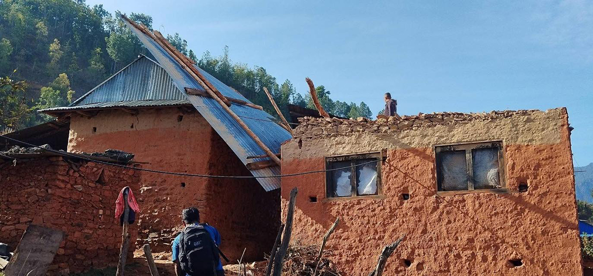 Storm blows away house roofs, disrupts electricity supply