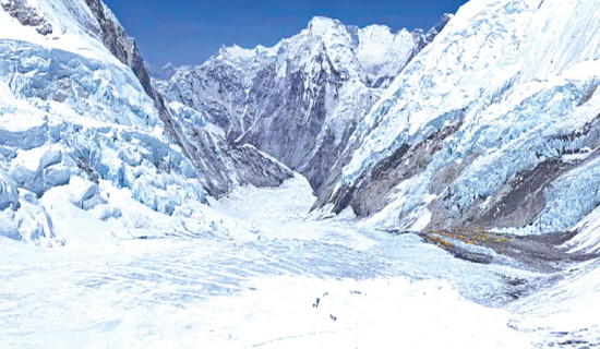 Himalayan ice melt doubles since 2000: Report