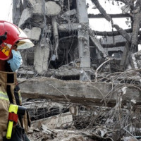 Hundreds of asylum-seekers  are camped out near Seattle