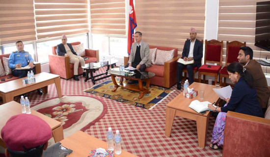 Home Minister discusses security arrangement for oath taking event