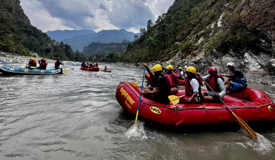 Rafting begins in Kaligandaki river