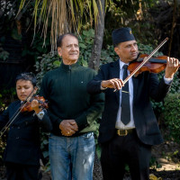 PM Shah begins discussion with lawmakers
