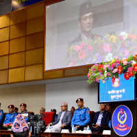 PM Shah begins discussion with lawmakers