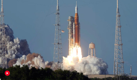 Artemis II astronauts rocket toward the moon after spending a day around Earth