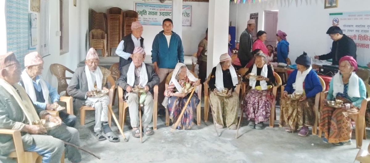 Senior citizens felicitated in Meringden Rural Municipality-4