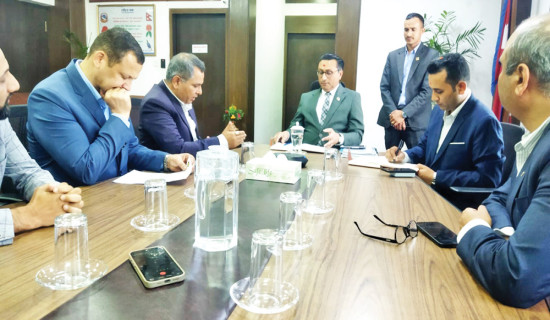 There is no reason to panic: FM Wagle